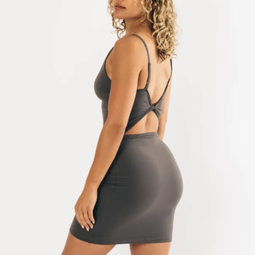 Alphalete Ultrasoft Allure Dress - Wine